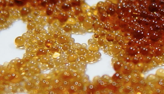 Ion_exchange_resin_beads--